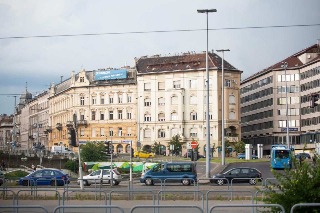 Wiky'S Apartman With 3Bathrooms Budapest Ngoại thất bức ảnh